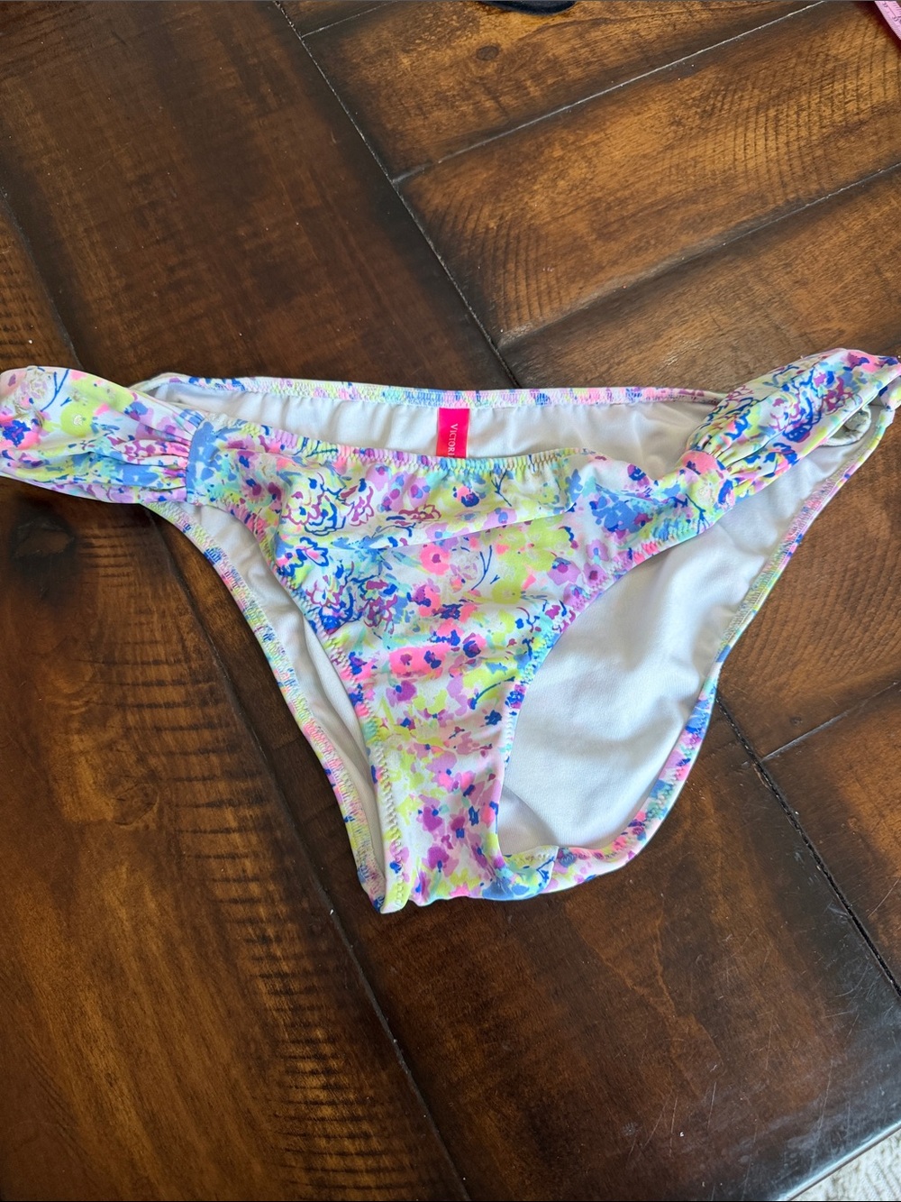 Victoria’s Secret Floral Bikini Bottoms in Multicolor